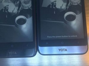 Озвучена стоимость смартфона Yota 3 с двумя экранами